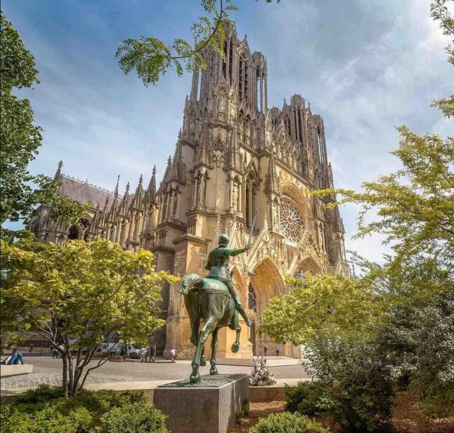 Appartement Lumineux Proche Cathedrale Reims Eksteriør billede